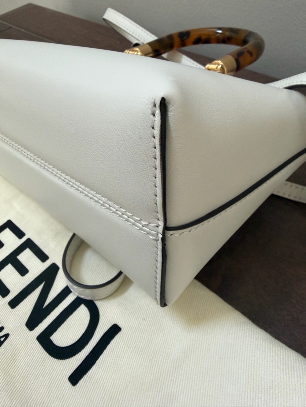 Fendi mini by the way with Tortoiseshell Handles - 100% authentic! - Picture 7 of 15